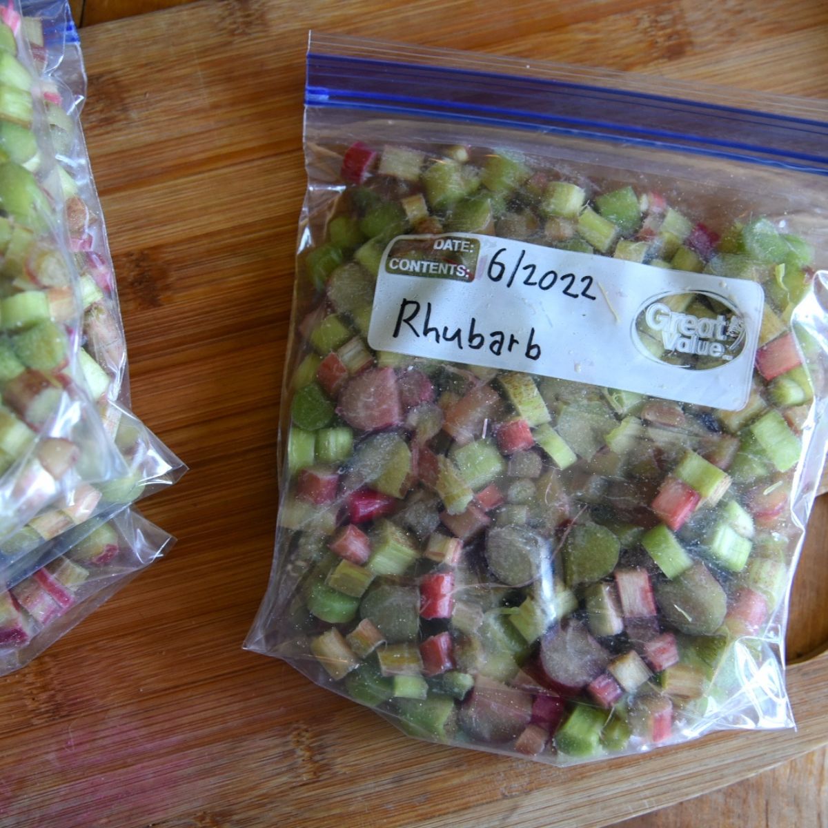 3 Ways to Preserve Rhubarb At Home