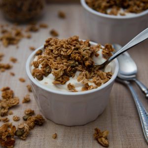 honey cinnamon homemade granola featured image